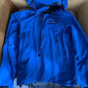 Arc’teryx Beta AR Jacket XS